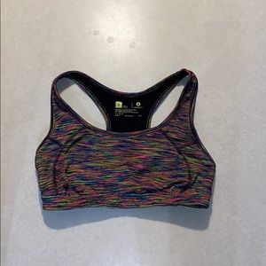 sports bra